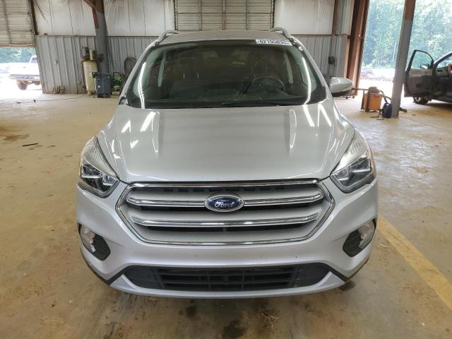  FORD ESCAPE 2018 Серебристый