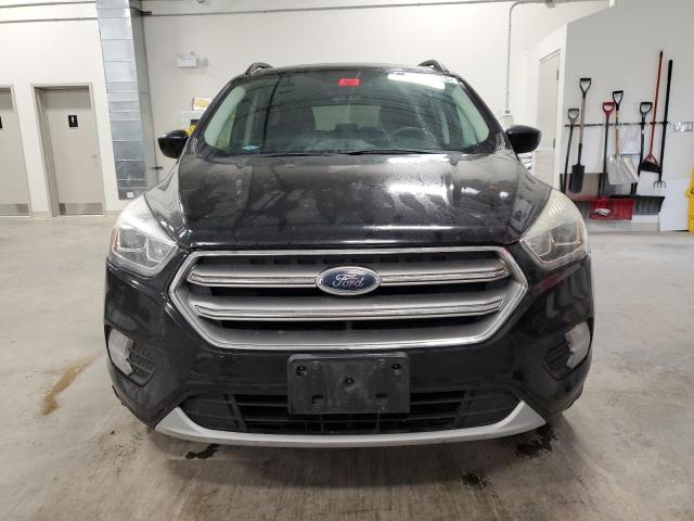  FORD ESCAPE 2017 Czarny