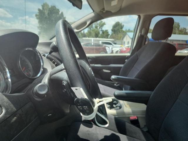 Минивэны DODGE CARAVAN 2014 Серебристый