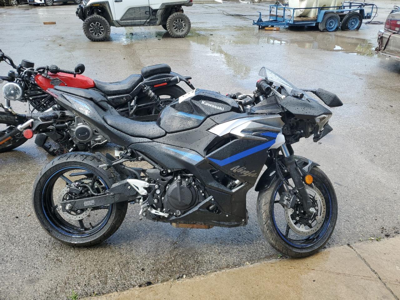 エドナ The END x adidas ZX8000 Future Releases February 2024