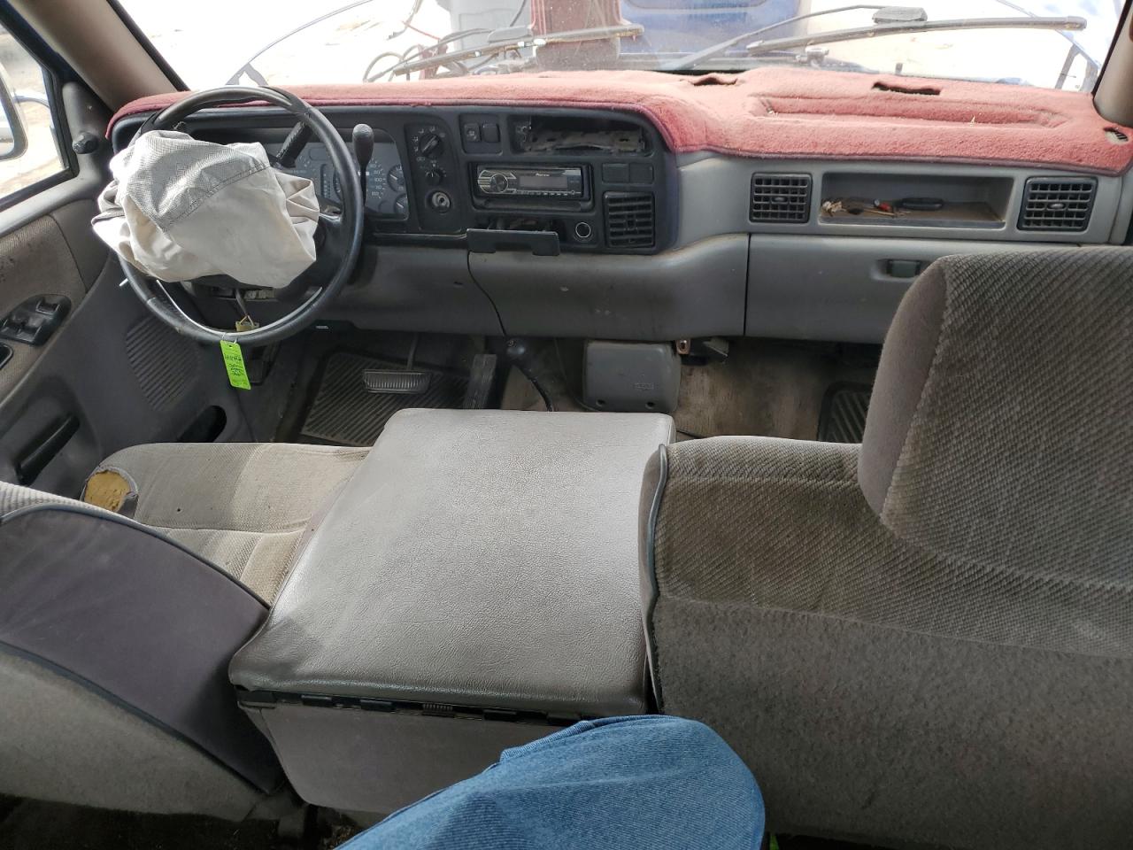 1996 Dodge Ram 1500 VIN: 3B7HF13Z1TG194894 Lot: 62724645