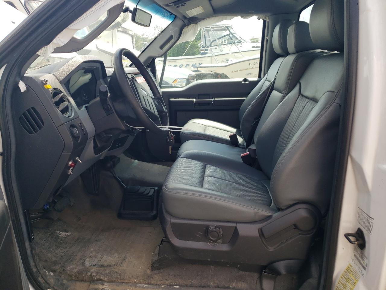 2016 Ford F550 Super Duty VIN: 1FDUF5HY3GEA85092 Lot: 61143925