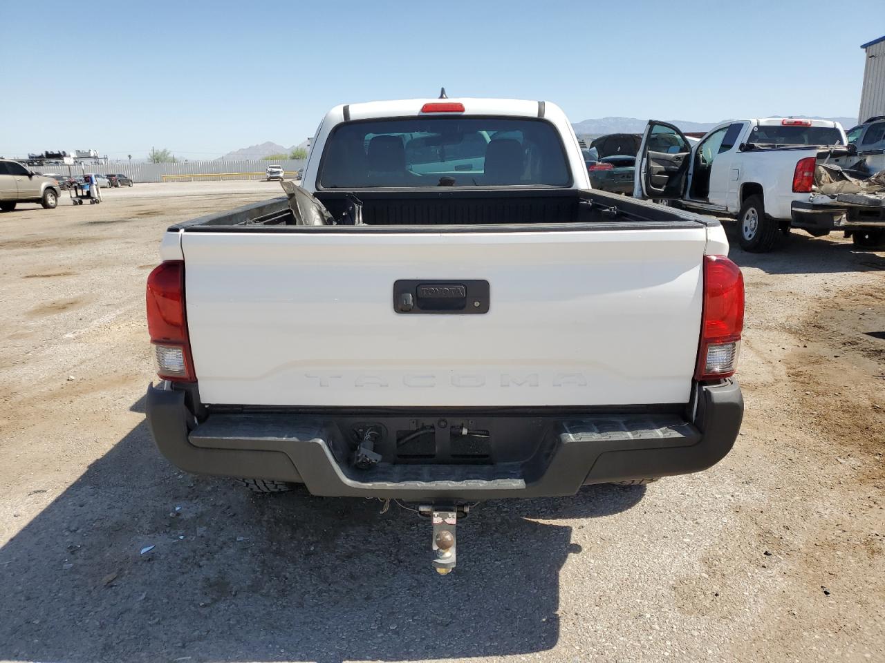 2018 Toyota Tacoma Access Cab VIN: 5TFRX5GN9JX128117 Lot: 61615005