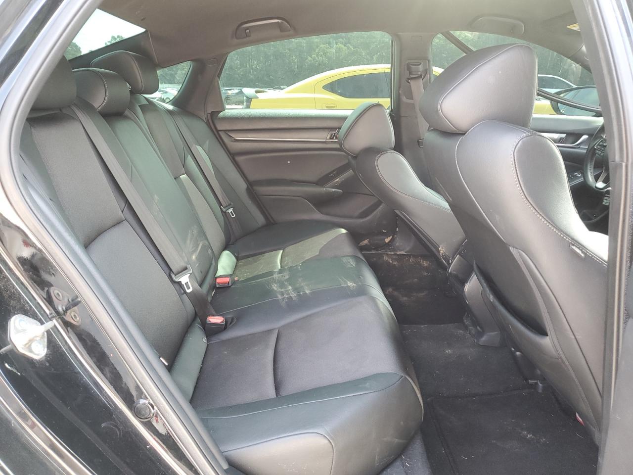 HONDA ACCORD 2019 VIN 1HGCV1F3XKA040963 photo 10