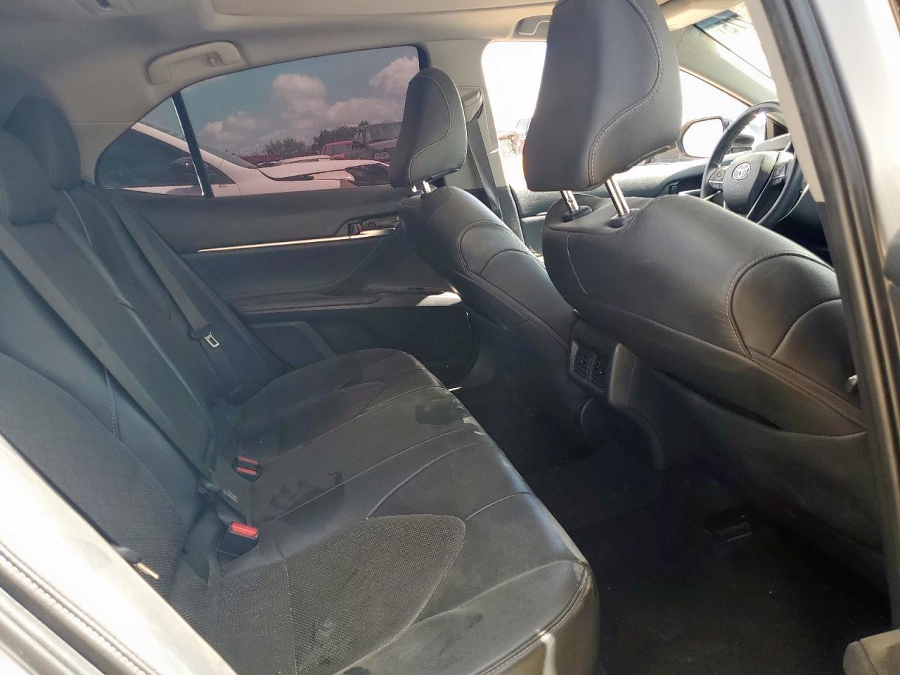 TOYOTA CAMRY 2018 VIN 4T1B61HK8JU065994 photo 10