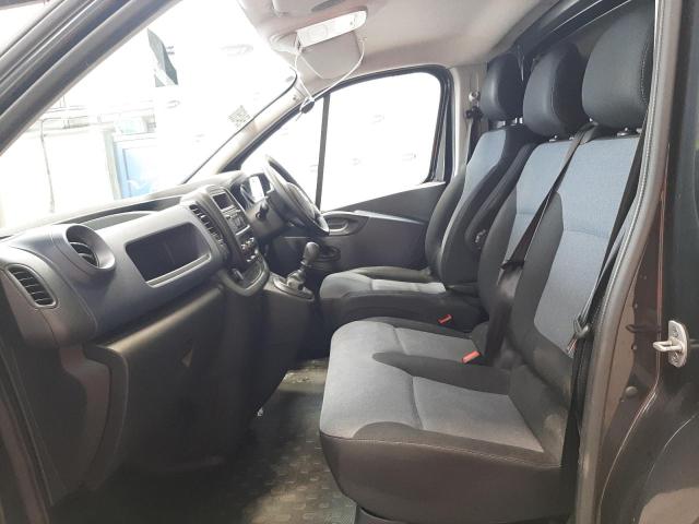 2019 VAUXHALL VIVARO 270