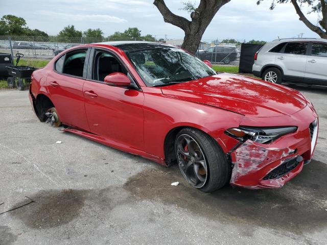  ALFA ROMEO GIULIA 2017 Червоний