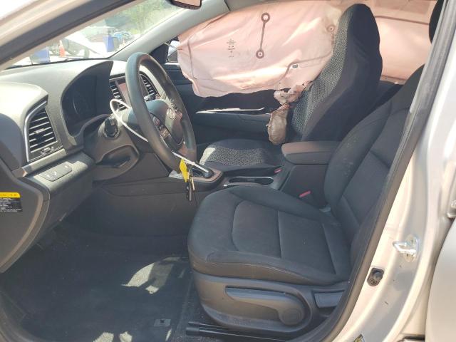  HYUNDAI ELANTRA 2018 Srebrny