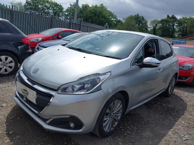 PEUGEOT 208 ALLURE 2015