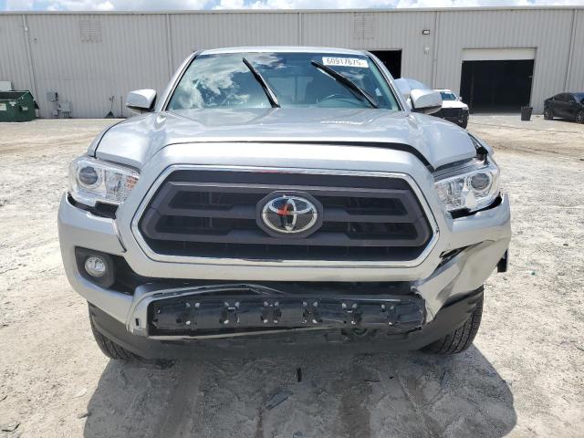  TOYOTA TACOMA 2023 Srebrny