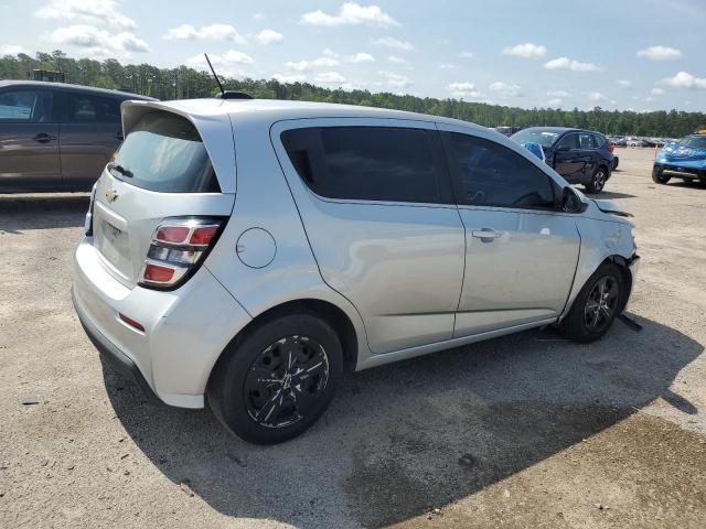  CHEVROLET SONIC 2018 Srebrny