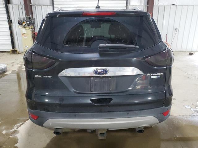  FORD ESCAPE 2015 Czarny