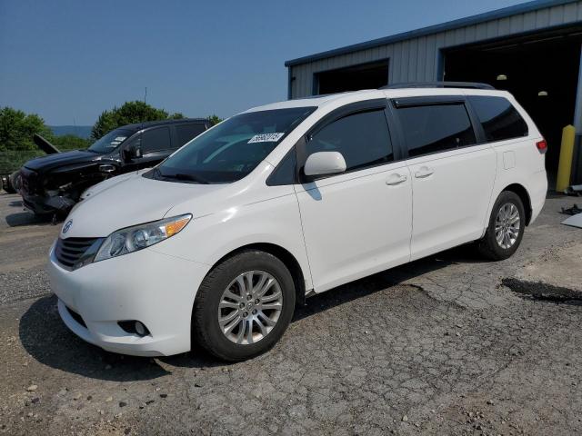 2012 Toyota Sienna Xle