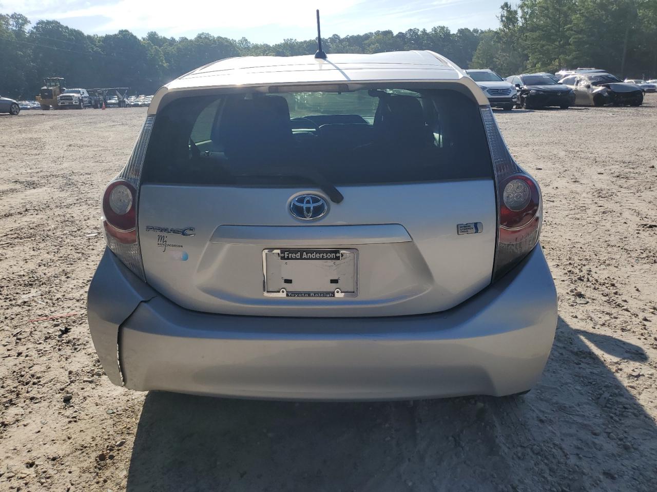 2014 Toyota Prius C VIN: JTDKDTB31E1085888 Lot: 61527765