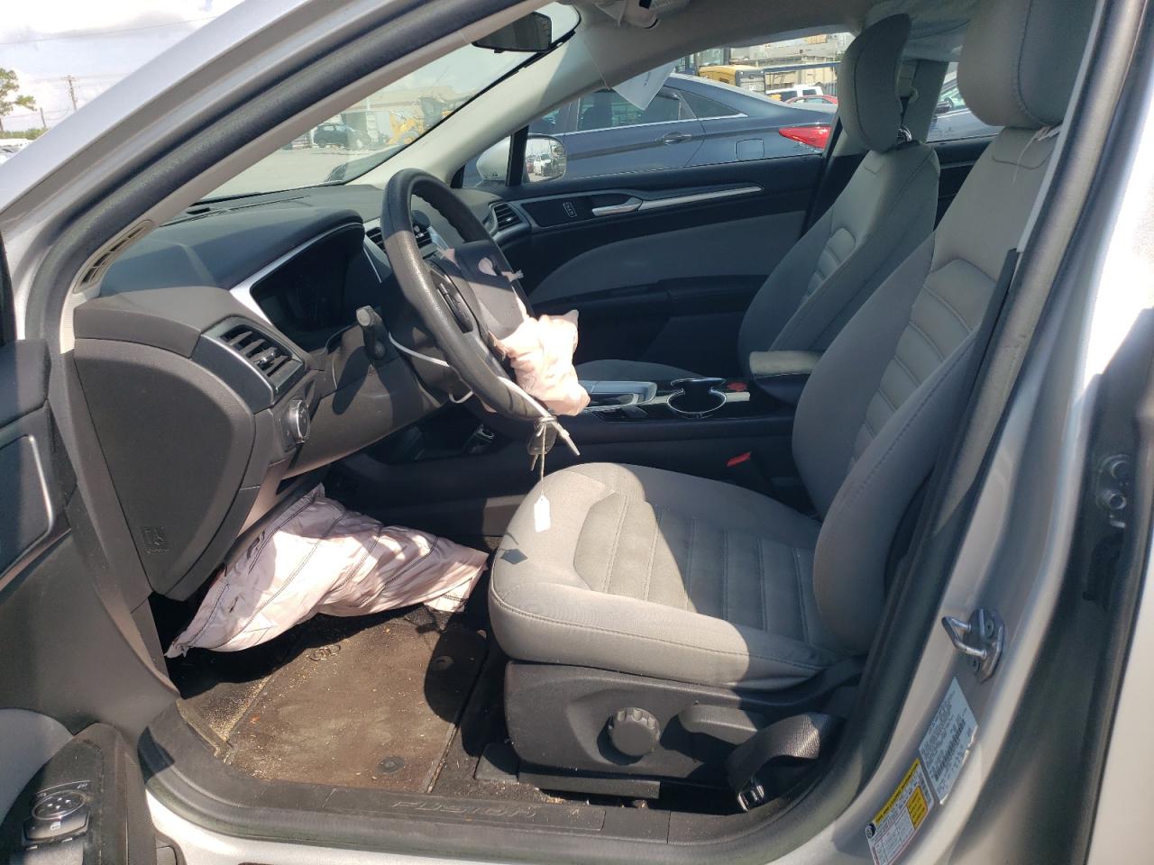 2015 Ford Fusion S VIN: 3FA6P0G75FR119833 Lot: 62594435