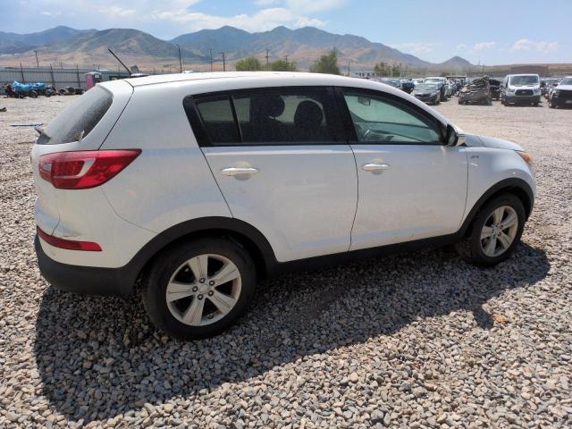  KIA SPORTAGE 2013 Белы