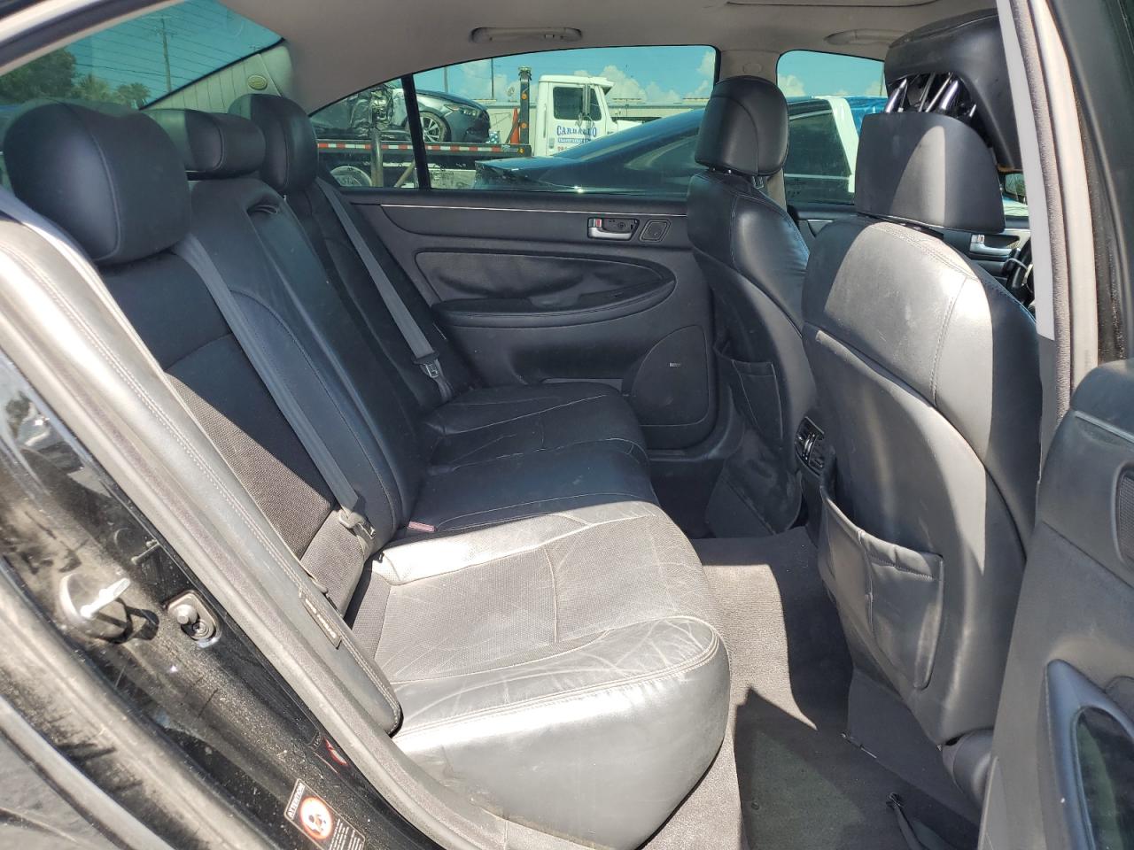 2013 Hyundai Genesis 3.8L VIN: KMHGC4DD6DU253540 Lot: 61496295
