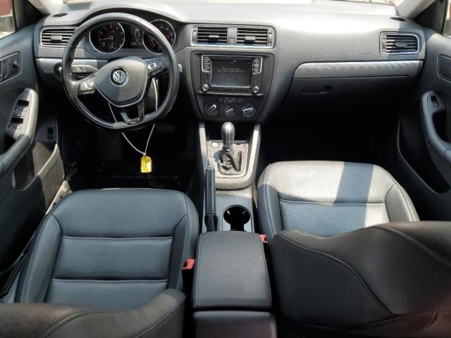  VOLKSWAGEN JETTA 2017 Bordowy