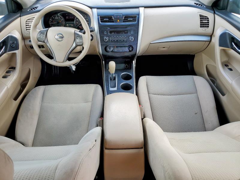 Sedans NISSAN ALTIMA 2015 Czerwony