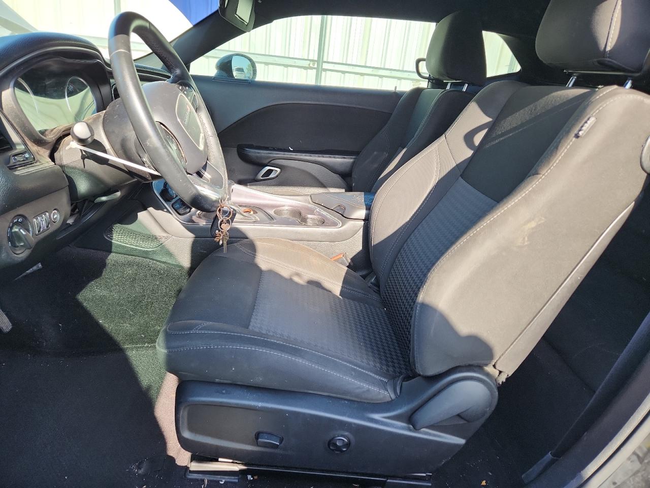 2018 Dodge Challenger Sxt VIN: 2C3CDZAG8JH131616 Lot: 61489935