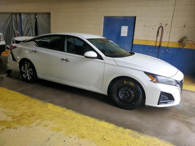  NISSAN ALTIMA 2023 White