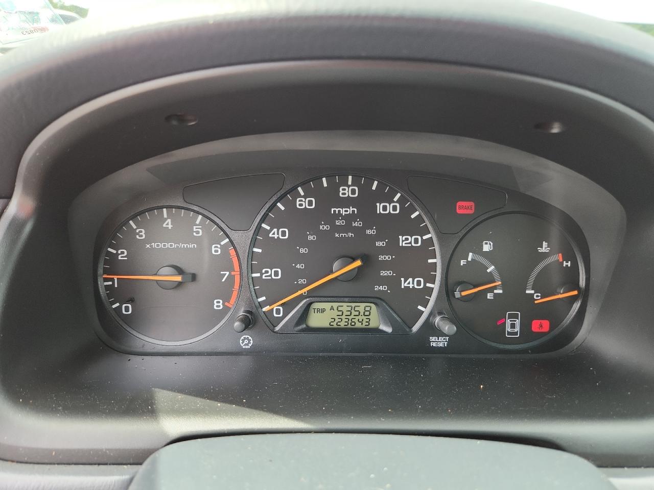 2000 Honda Accord Lx VIN: 1HGCG5542YA119113 Lot: 61295055