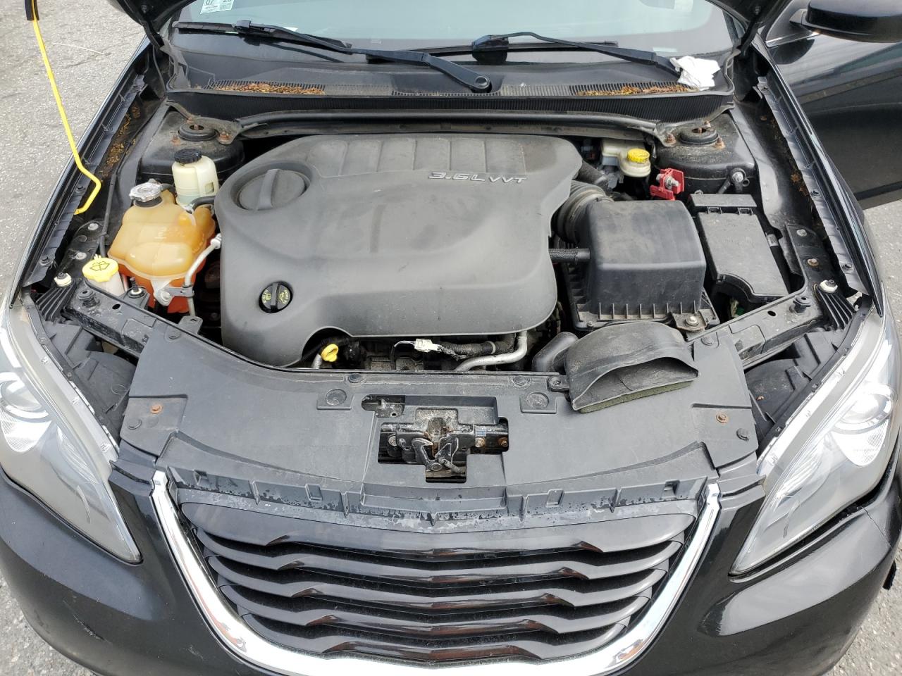 2012 Chrysler 200 Touring VIN: 1C3CCBBG9CN250827 Lot: 62054365