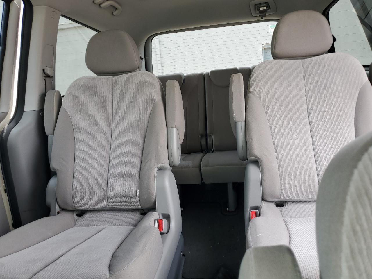 2014 Kia Sedona Lx VIN: KNDMG4C79E6577580 Lot: 61063745