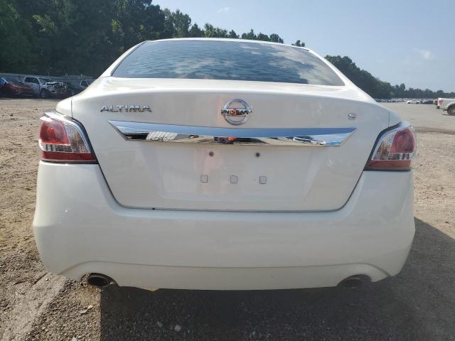 NISSAN ALTIMA 2015 Biały