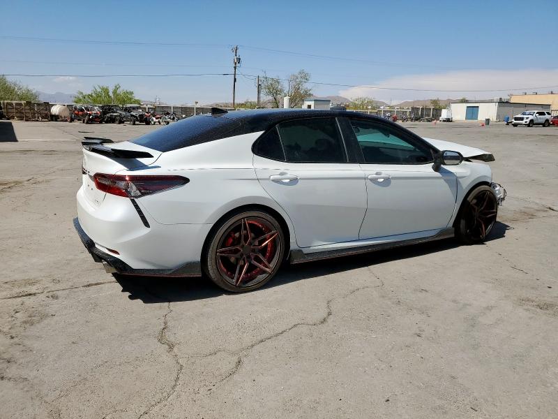  TOYOTA CAMRY 2023 Белый
