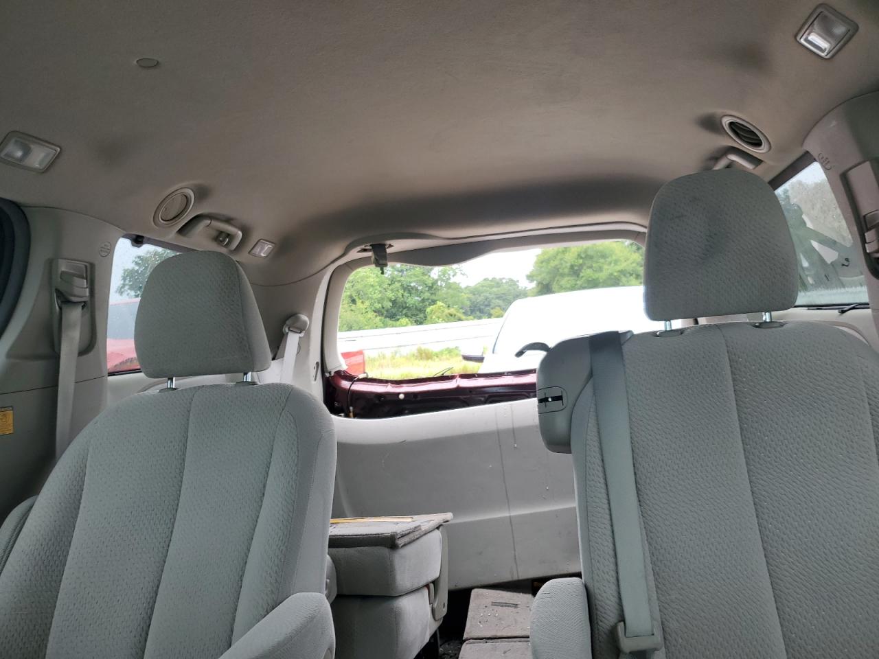 2012 Toyota Sienna Le VIN: 5TDKK3DC0CS250106 Lot: 62663145