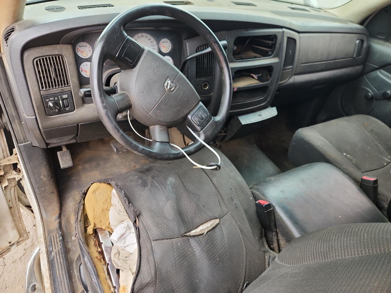 2004 Dodge Ram 1500 St VIN: 1D7HA18N44S541025 Lot: 60308465