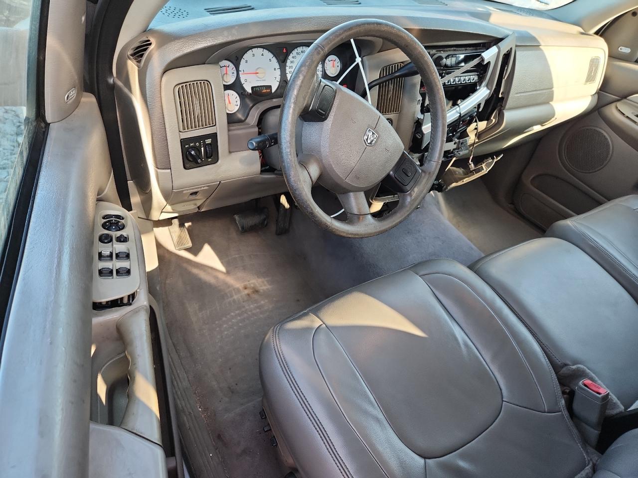 DODGE RAM 1500 2004 VIN 1D7HA18D94S604739 photo 8