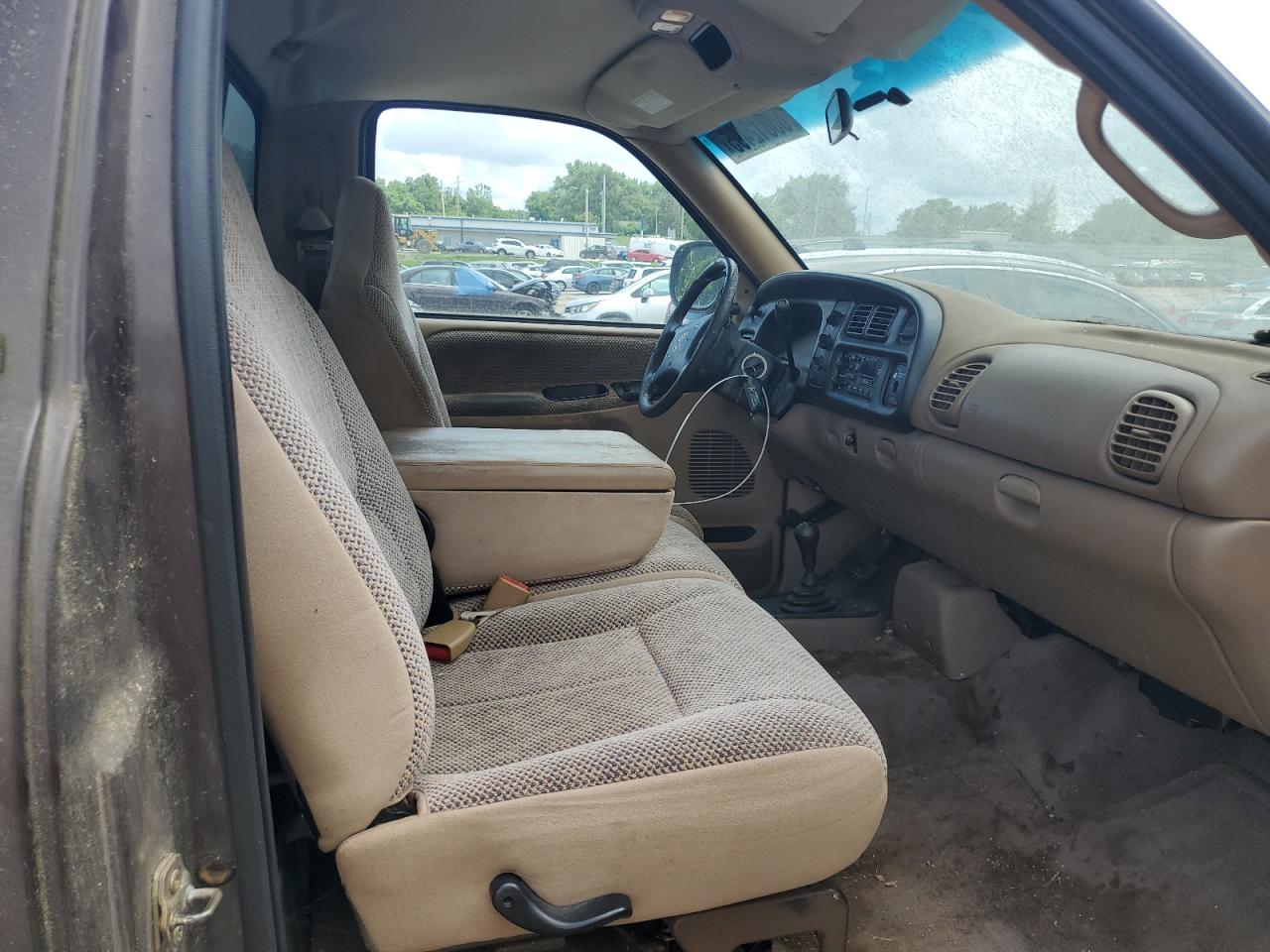 1998 Dodge Ram 1500 VIN: 3B7HF16Z7WM271110 Lot: 60812495