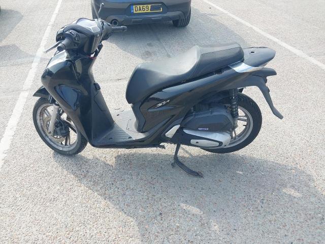 2020 HONDA SH 125 AD- for sale at Copart SANDWICH