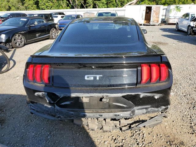 FORD MUSTANG 2018 Czarny