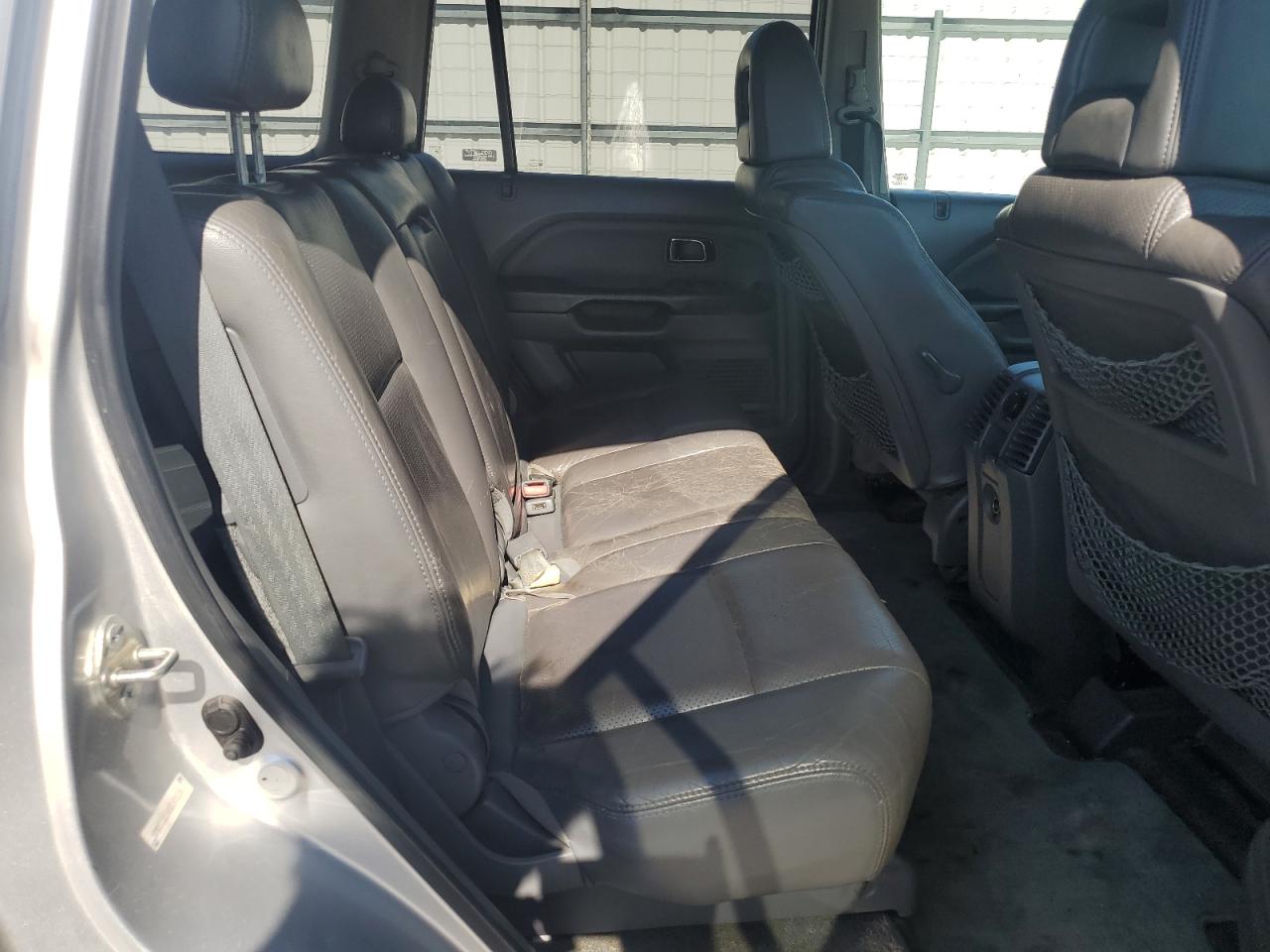 2005 Honda Pilot Exl VIN: 5FNYF18545B049654 Lot: 61995795