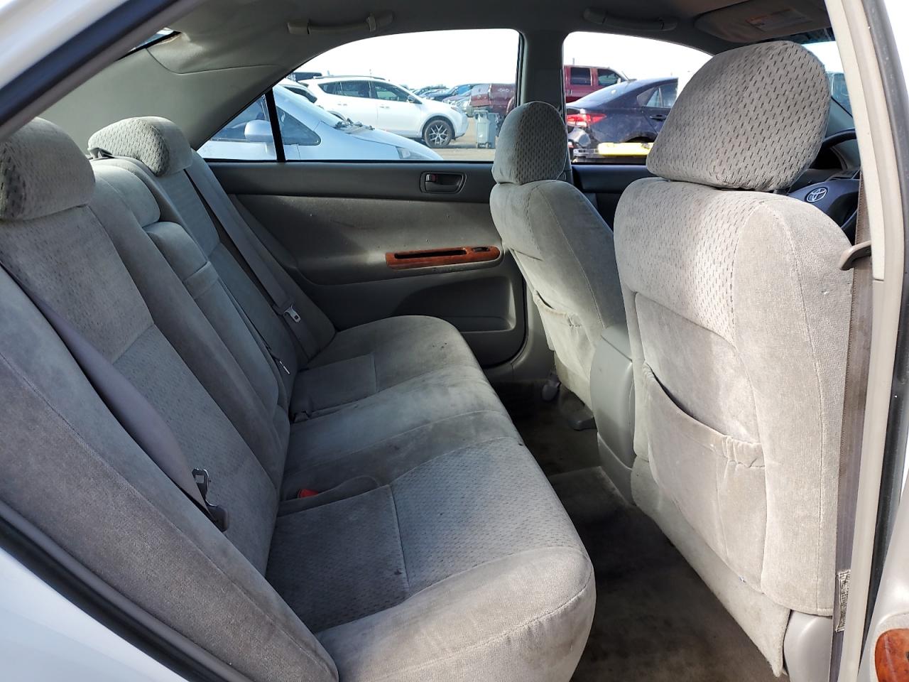 2004 Toyota Camry Le VIN: 4T1BE32K14U365114 Lot: 62367595