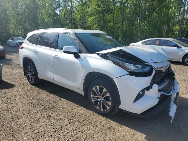 2022 TOYOTA HIGHLANDER HYBRID XLE  