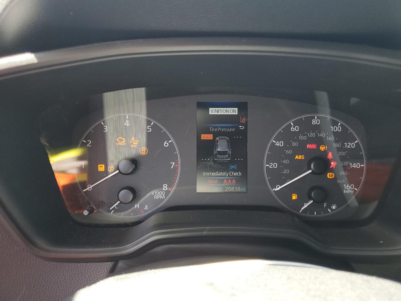 2024 Toyota Corolla Cross Le VIN: 7MUCAAAG6RV089584 Lot: 60655185