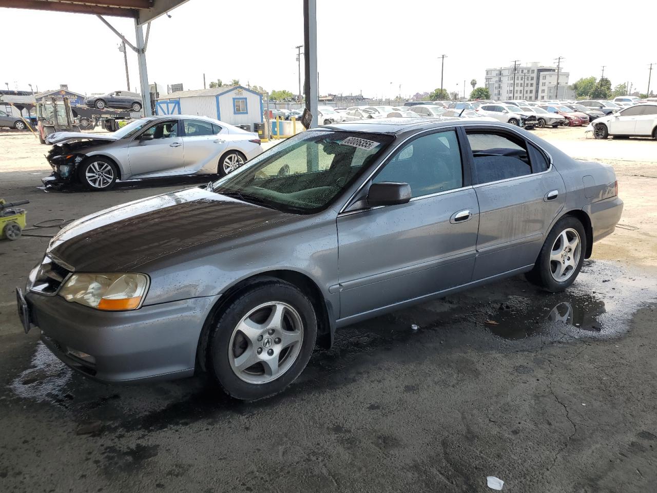 2003 Acura 3.2Tl  na sprzedaż w Los Angeles, CA - Rear End