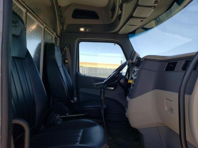 2018 PETERBILT 567 HYDROVAC TRUCK