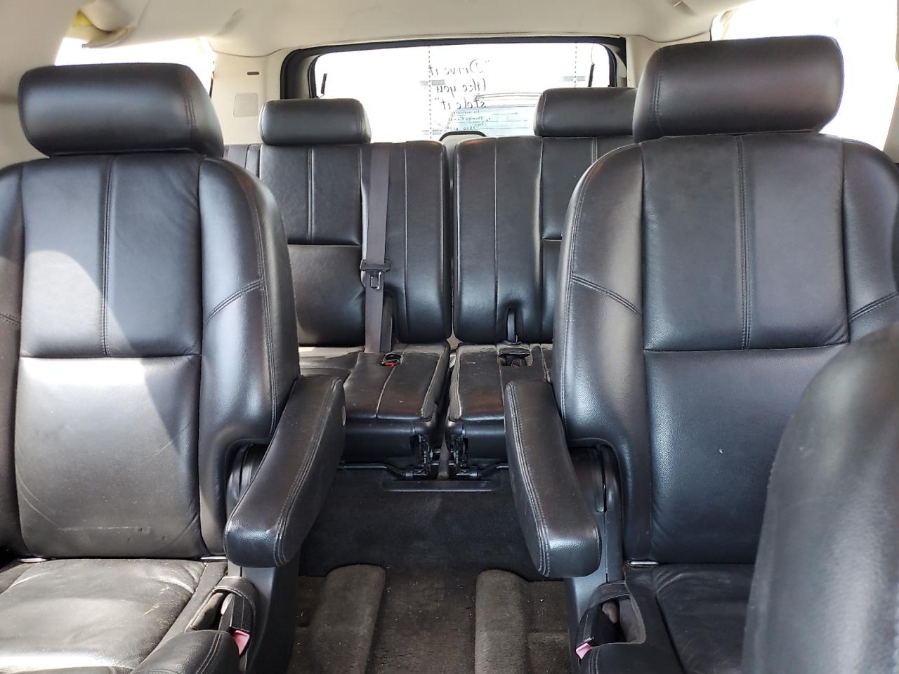 2008 Chevrolet Suburban K1500 Ls VIN: 1GNFK16368J114108 Lot: 62155525