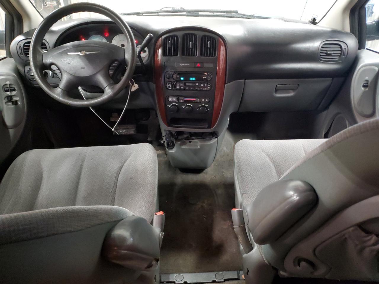 2005 Chrysler Town & Country Lx VIN: 2C4GP44R35R597796 Lot: 59774565