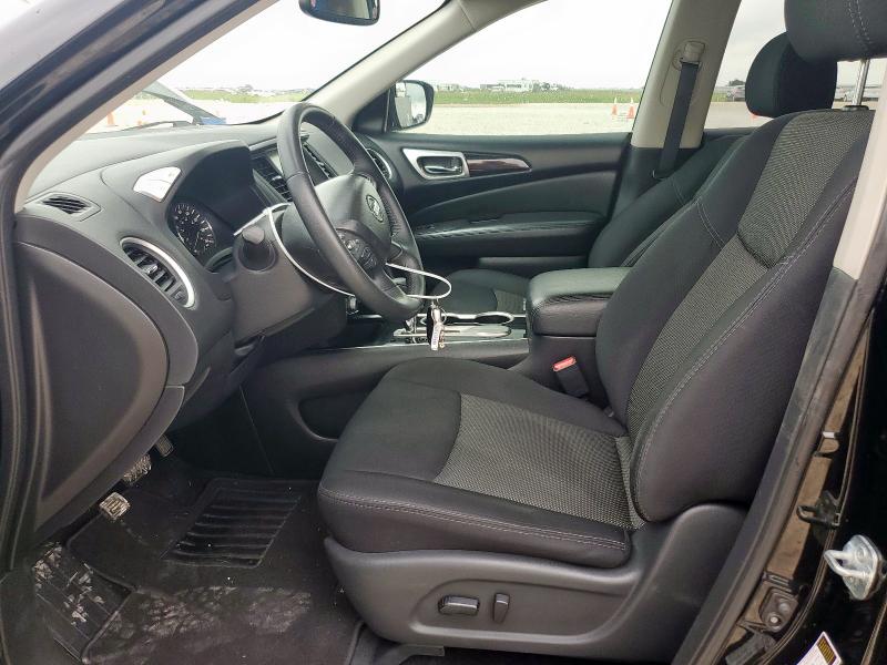  NISSAN PATHFINDER 2018 Чорний