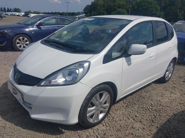 HONDA JAZZ ES + 2014