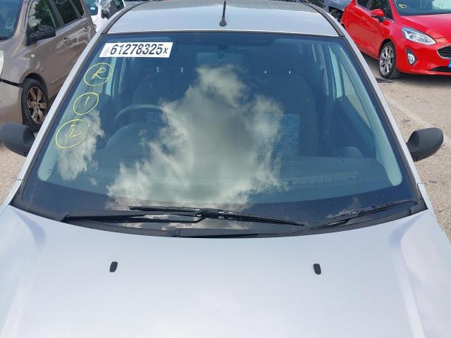2005 FORD FIESTA LX