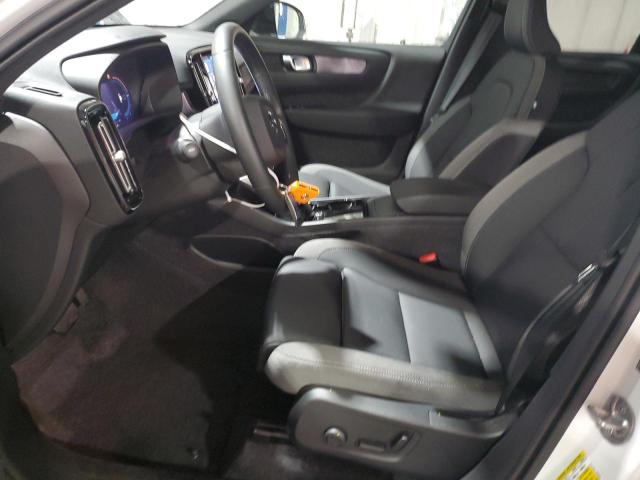  VOLVO XC40 2023 Biały