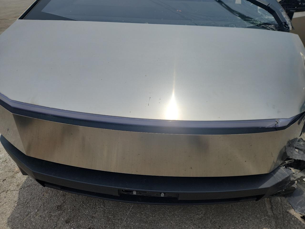 2024 Tesla Cybertruck VIN: 7G2CEHEE8RA017252 Lot: 58918195