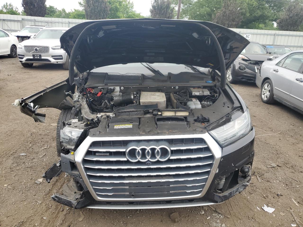 AUDI Q7 2018 VIN WA1VAAF7BJD021826 фото 5